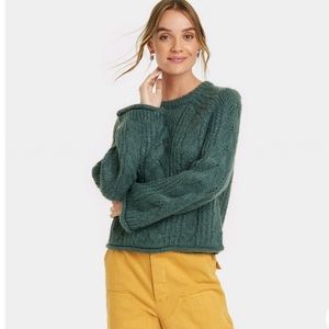 Universal Thread Medium Green Cable Knit Rolled Hem Bell Sleeve Cropped Sweater